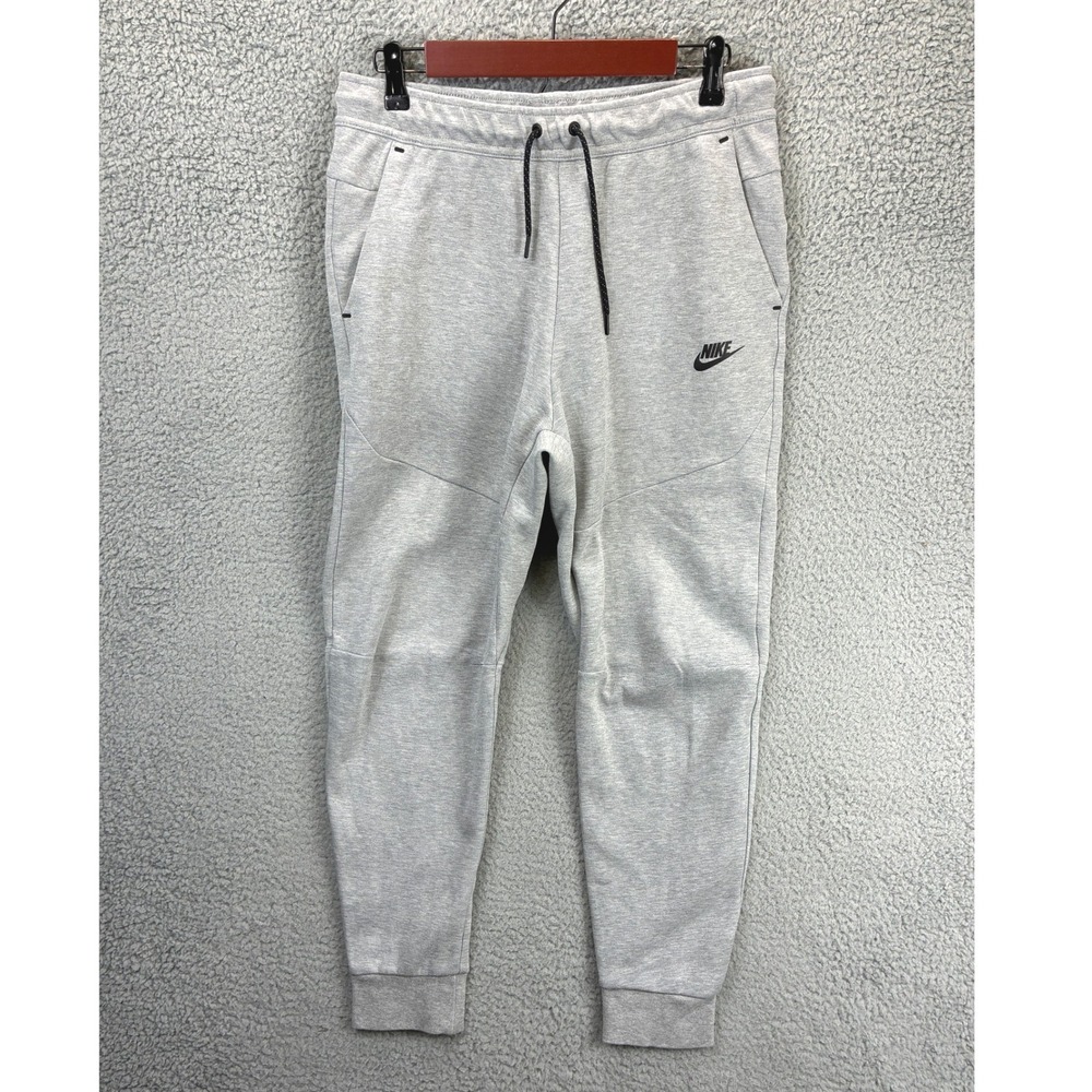 Nike Tech Fleece Jogger Sweatpants Mens M Gray Athletic Streetwear Track Pants